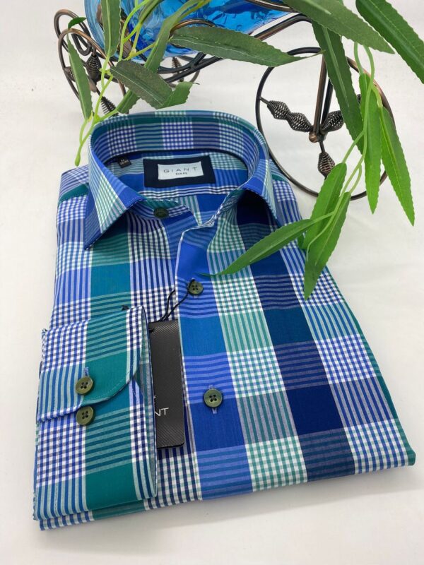Chemise Homme à Carreaux GIANT – Élégance Classique et Moderne